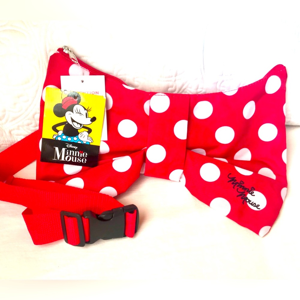 Minnie Mouse Fanny Pack Polka Dot Bow Shaped Bum Bag Disney New with Tags Zipper